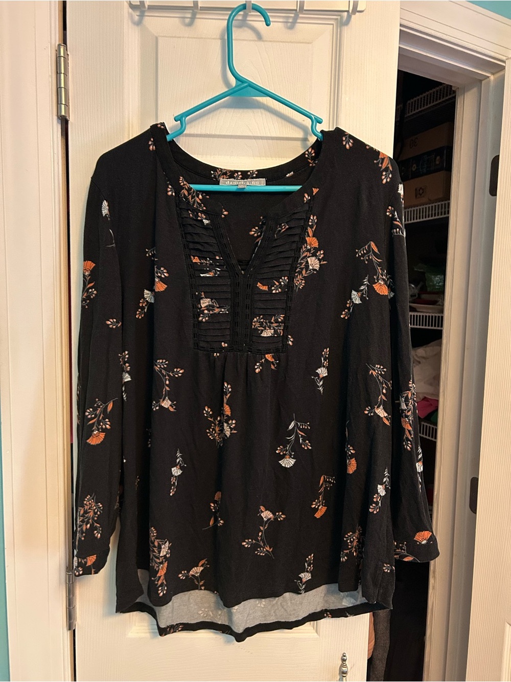 Daniel Rainn Black Floral Pintuck V-Notch Tunic